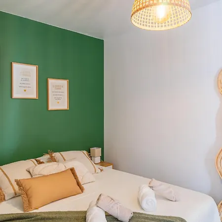 Le Jardin Intérieur - Hyper-centre Lr - Terrasse - T2 Apartamento *