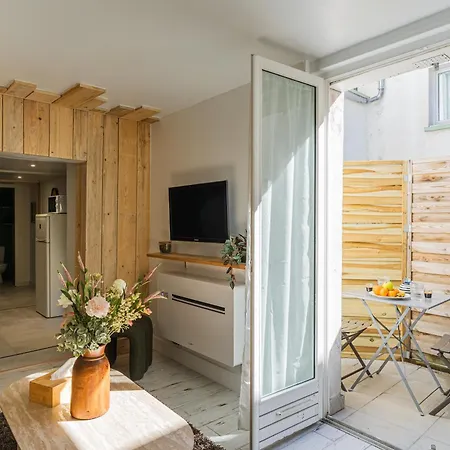 Le Jardin Interieur - Hyper-centre Lr - Terrasse - T2 La Rochelle (Charente-Maritime)